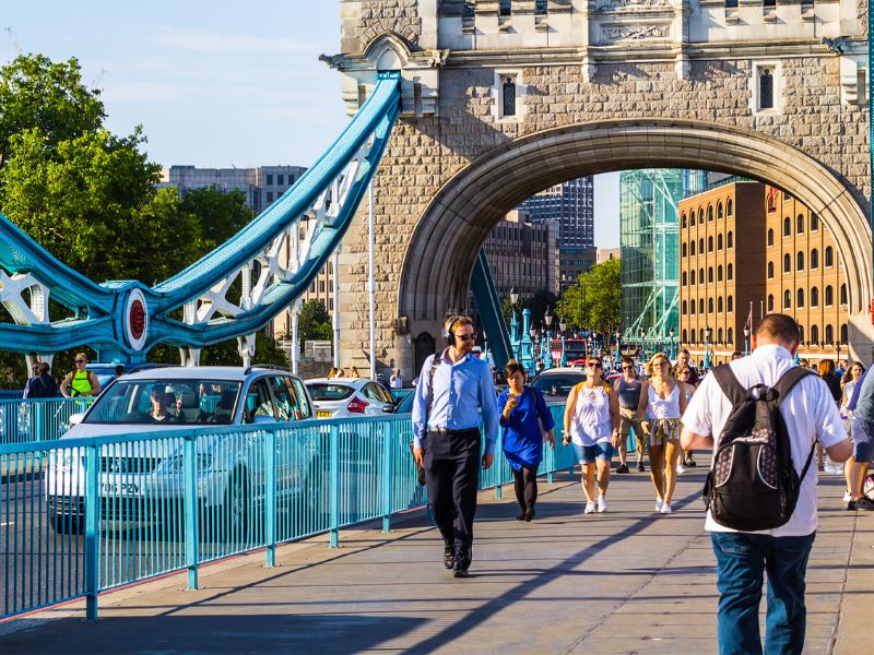 Für Passanten und Autos ist die Tower Bridge kostenlos nutzbar