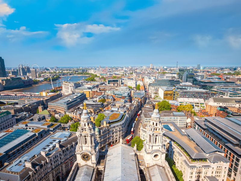 Von oben von St. Paul's Cathedral haben Besucher einen tollen Blick auf die Stadt