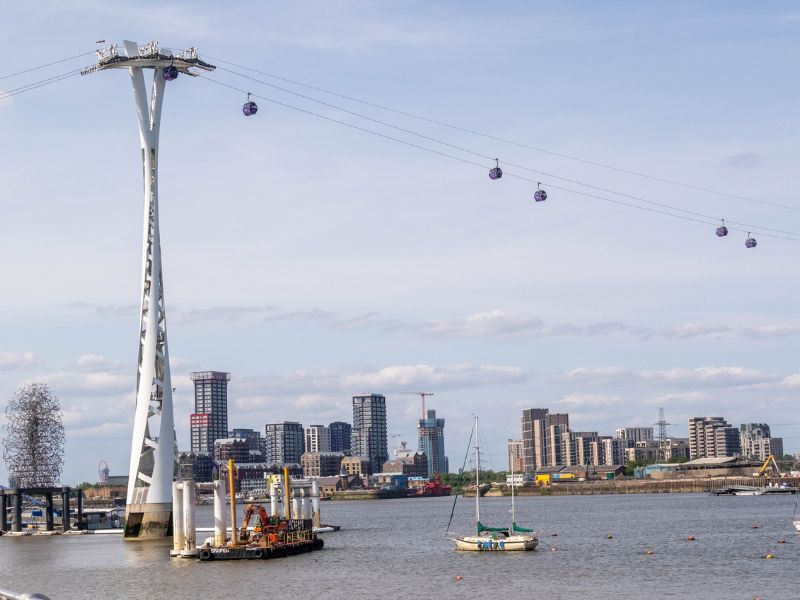 Attraktion in East London IFS Cloud Cable Car Gondelfahrt