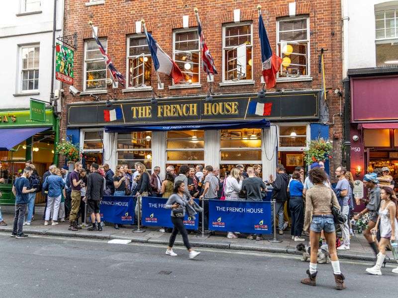 The French House Kneipe in London The French House Kneipe in London