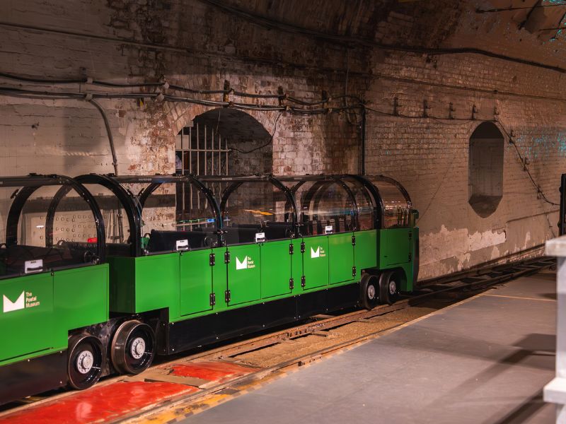 Highlight im Postmuseum In London Mail Ride Fahrt